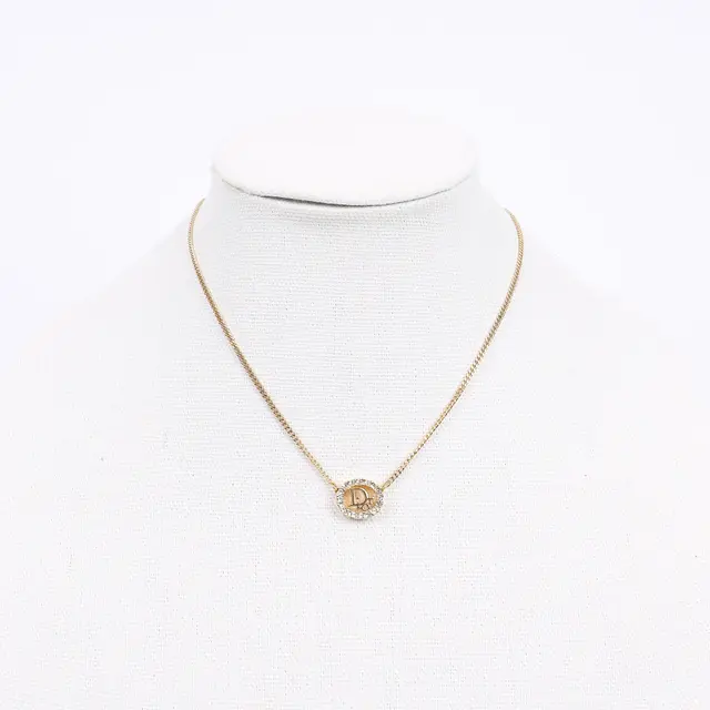 product shot — Christian Dior