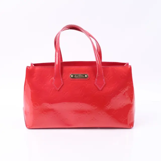 product shot — Louis Vuitton