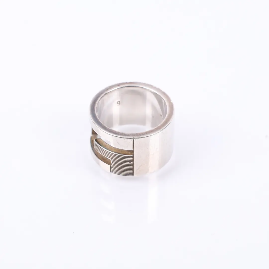 Gucci G Motif Silver Sterling Silver 9 Ring