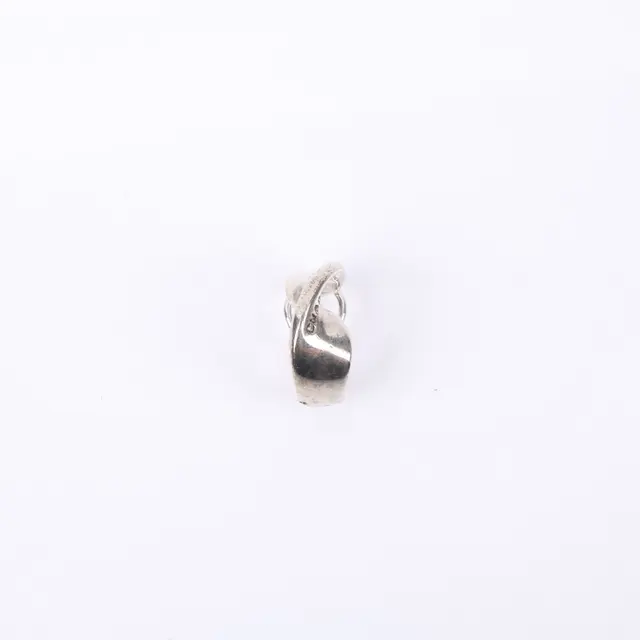 product shot — Chanel