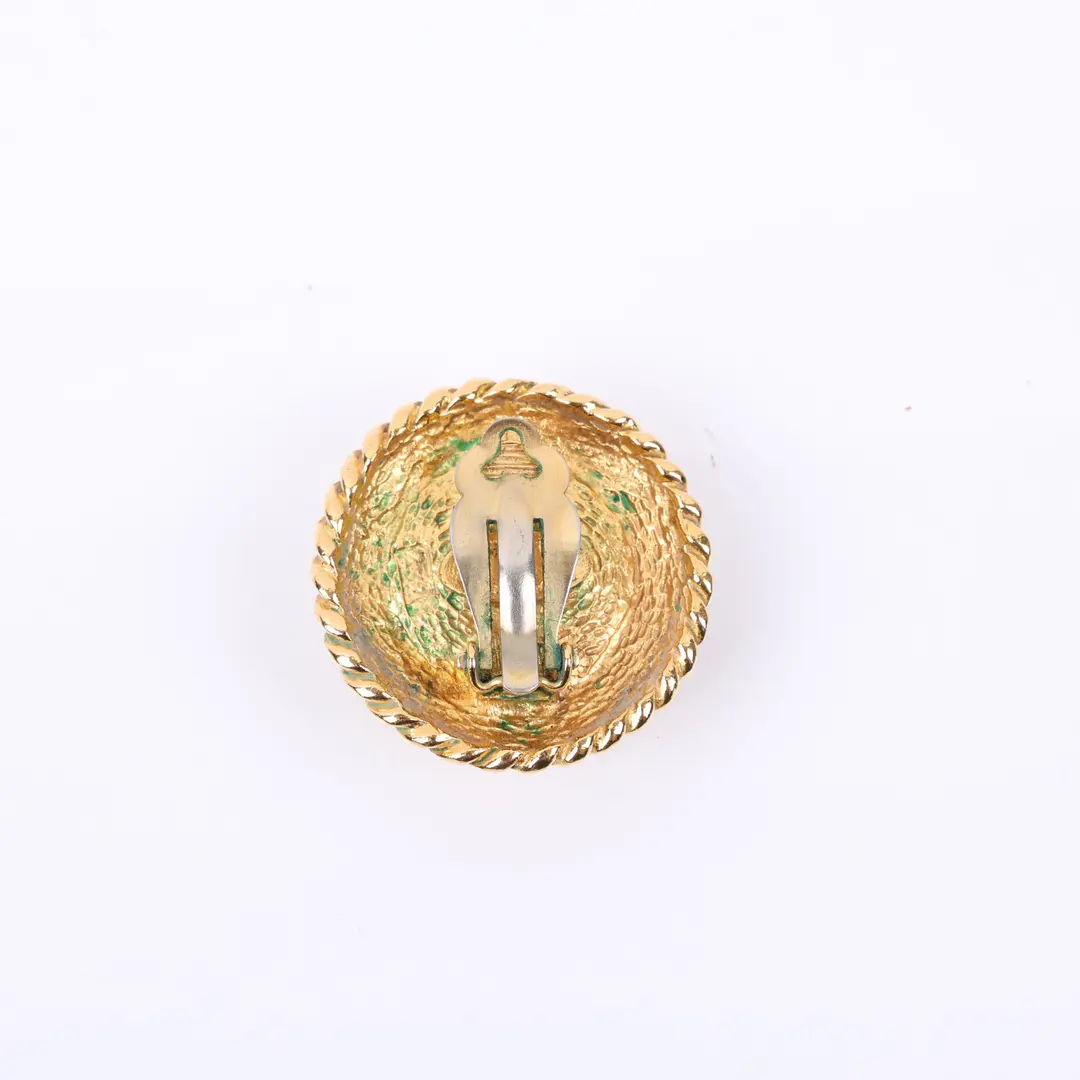 Chanel Vintage CC Logo Gold Faux Pearl Gold Plated Earring