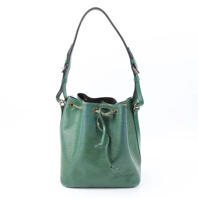 product shot — Louis Vuitton