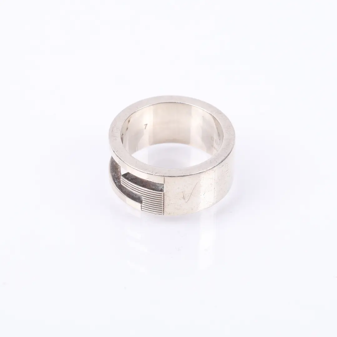 Gucci G Cut-Out Silver Sterling Silver Size 7 Ring