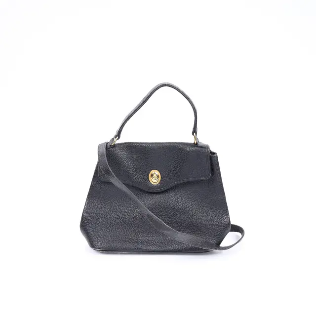 product shot — Christian Dior