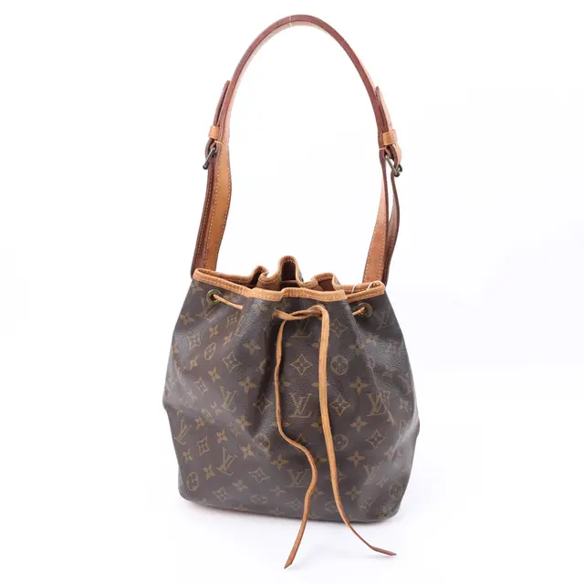 product shot — Louis Vuitton