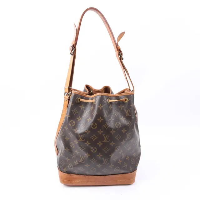 product shot — Louis Vuitton