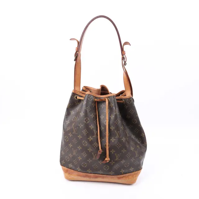 product shot — Louis Vuitton