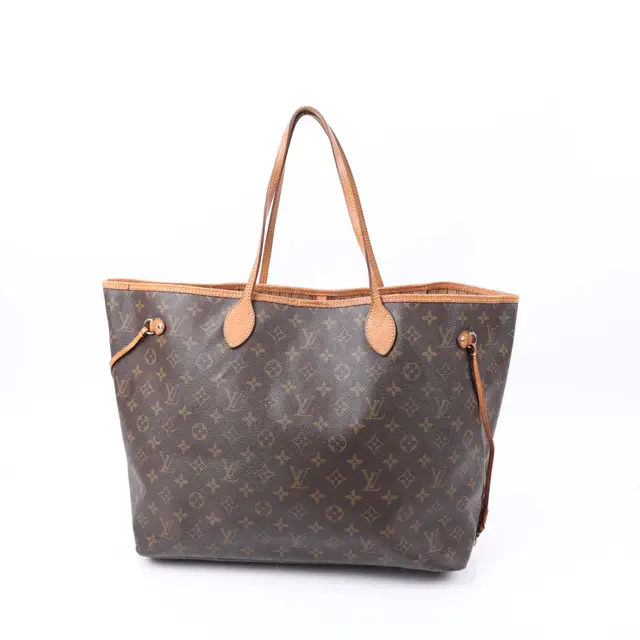 product shot — Louis Vuitton