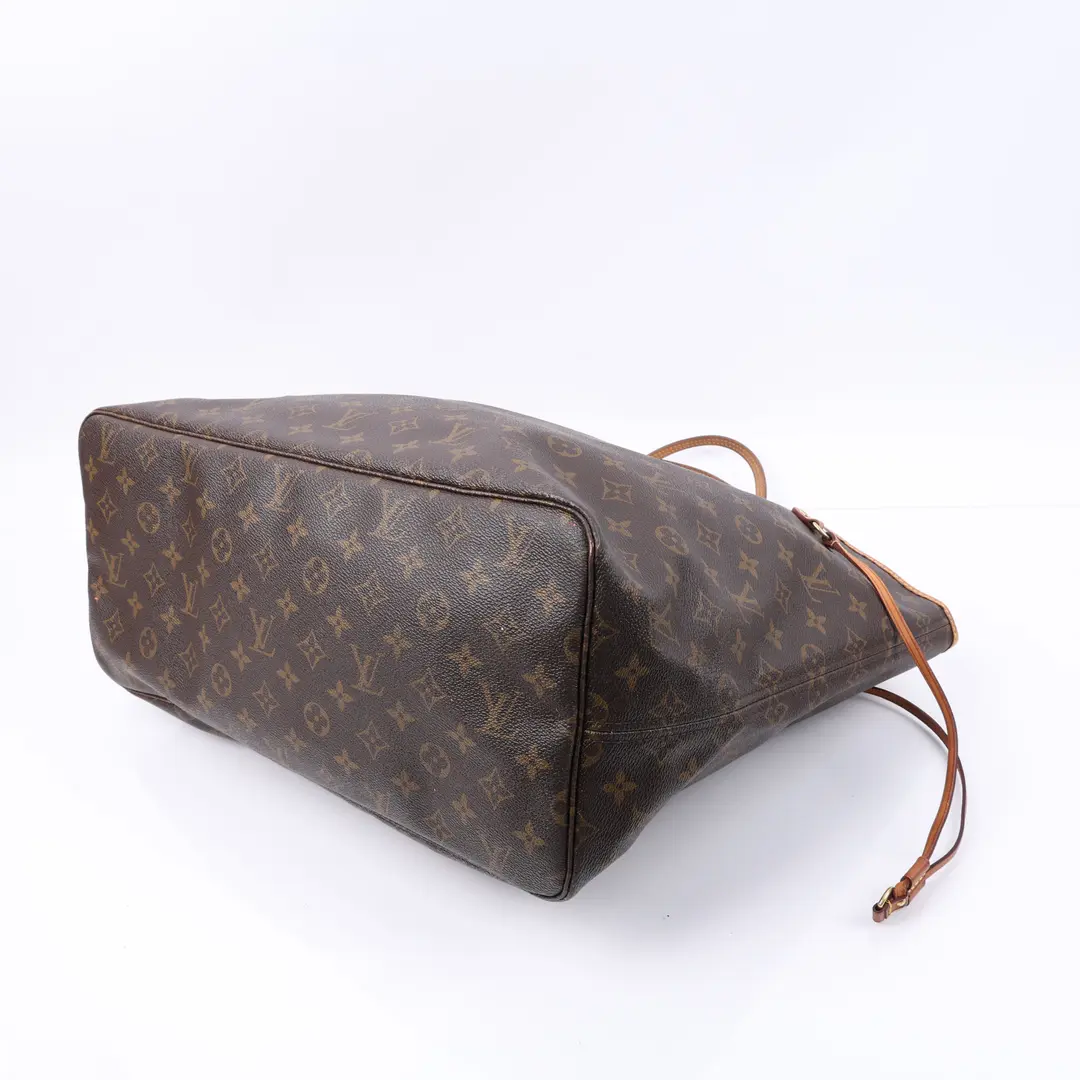 Louis Vuitton Neverfull MM Brown Monogram Tote Bag