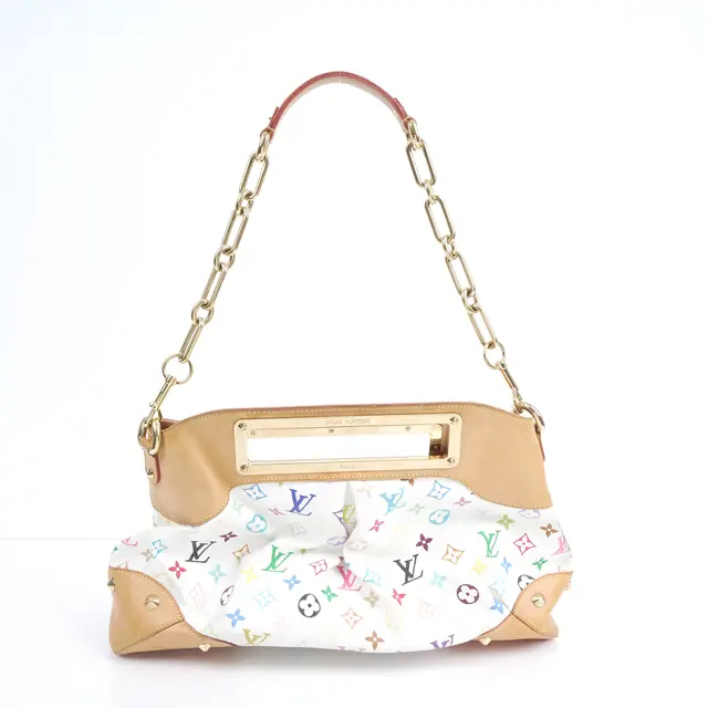 product shot — Louis Vuitton