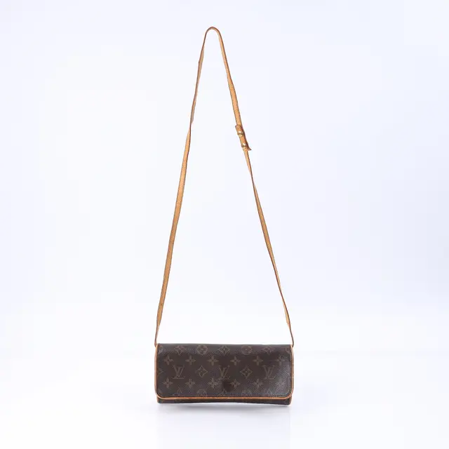 product shot — Louis Vuitton