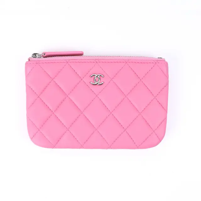 product shot — Chanel