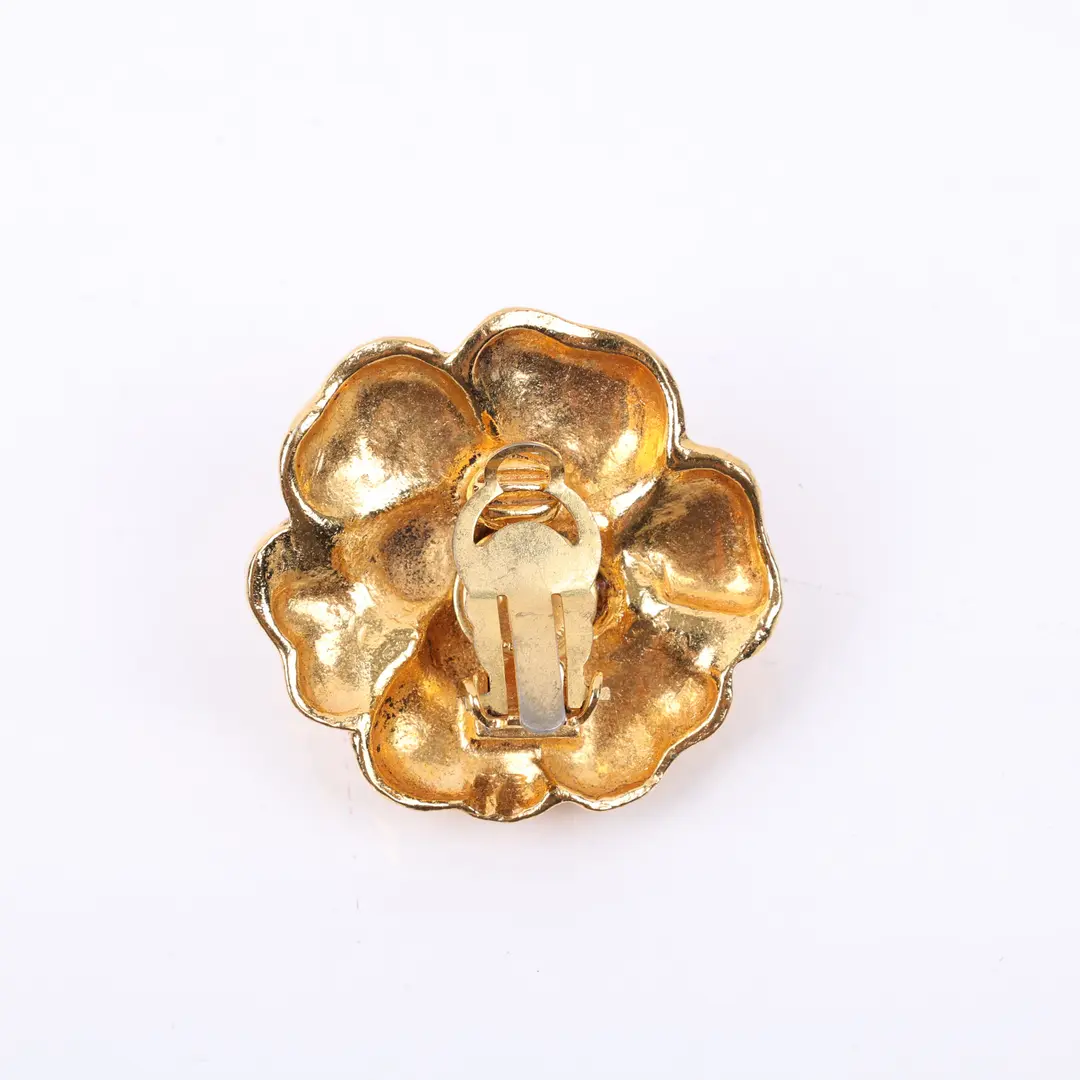 Chanel Camellia Gold Metal Vintage Clip-on Earring