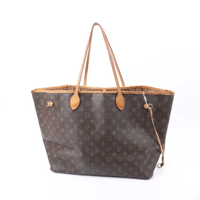 product shot — Louis Vuitton