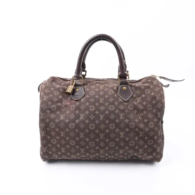 product shot — Louis Vuitton