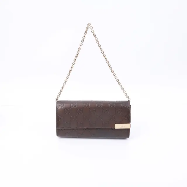 product shot — Gucci