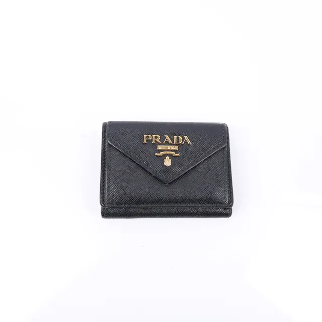 product shot — Prada