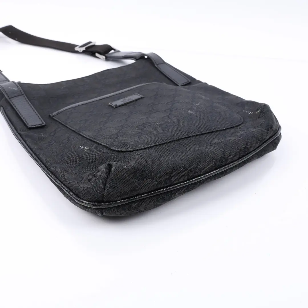 Gucci GG Canvas Black Messenger Shoulder Bag