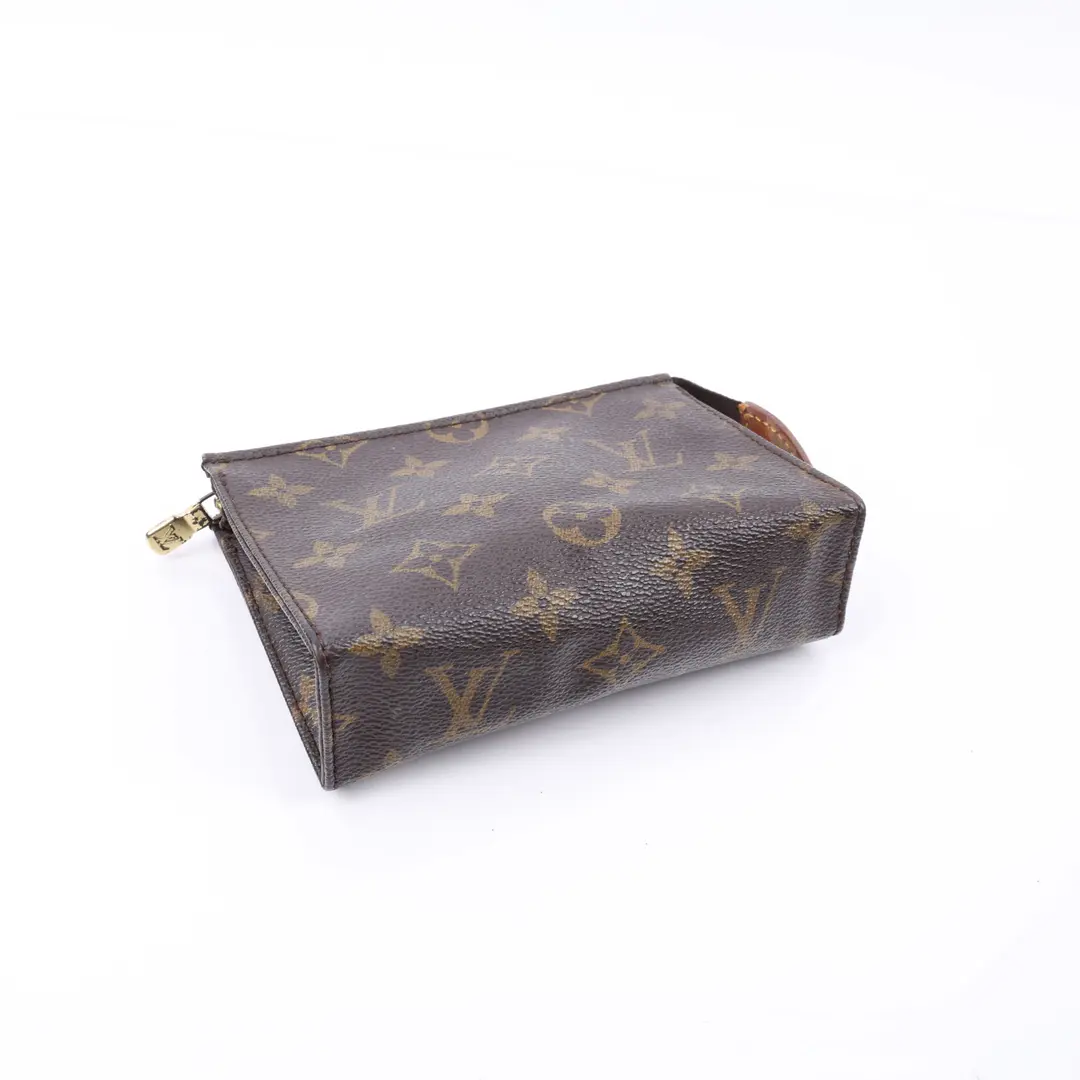 Louis Vuitton Trousse Toilette 18 Brown Monogram Pouch
