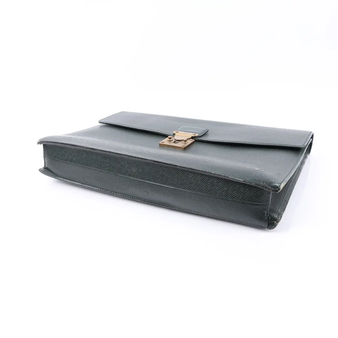 Louis Vuitton Robusto Green Taiga Leather Briefcase
