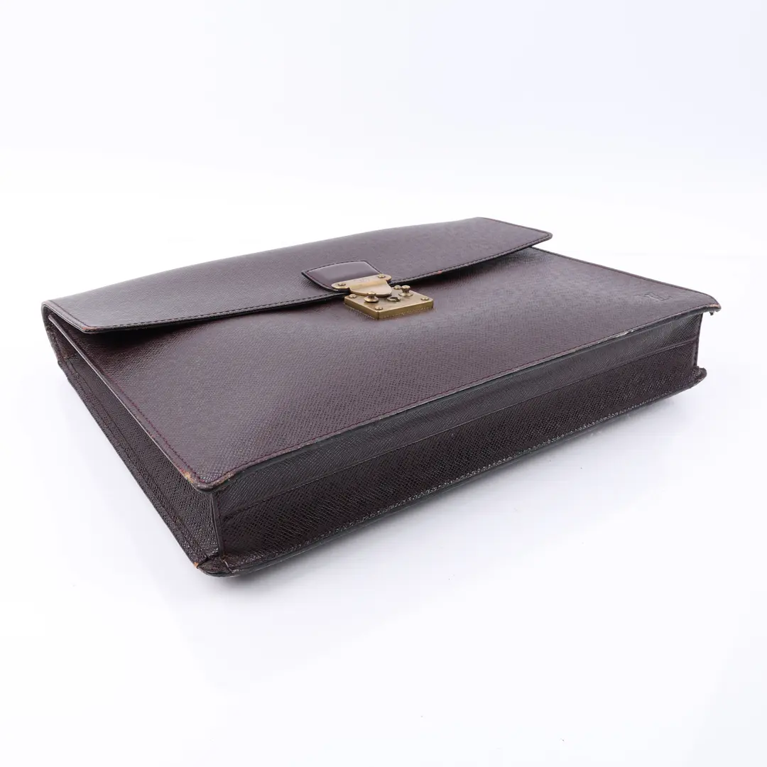 Louis Vuitton Robusto Burgundy Taiga Leather Briefcase