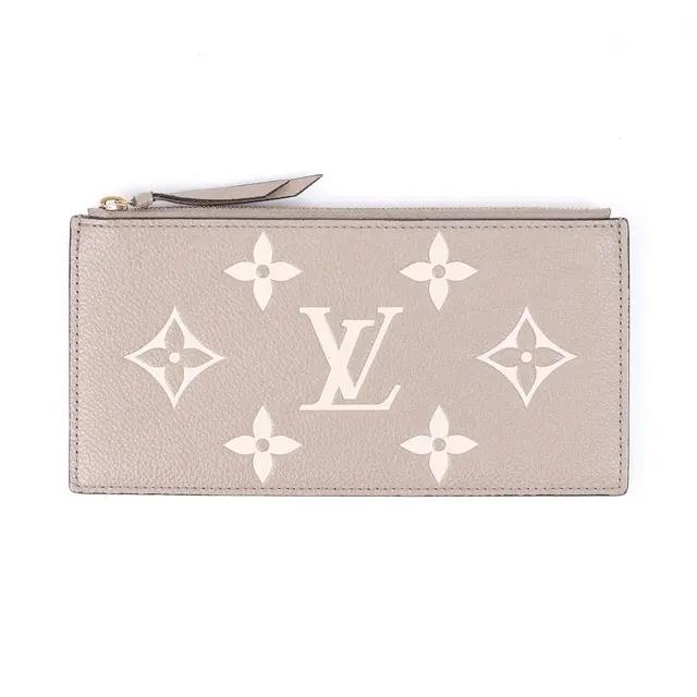 product shot — Louis Vuitton