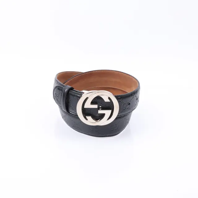 product shot — Gucci