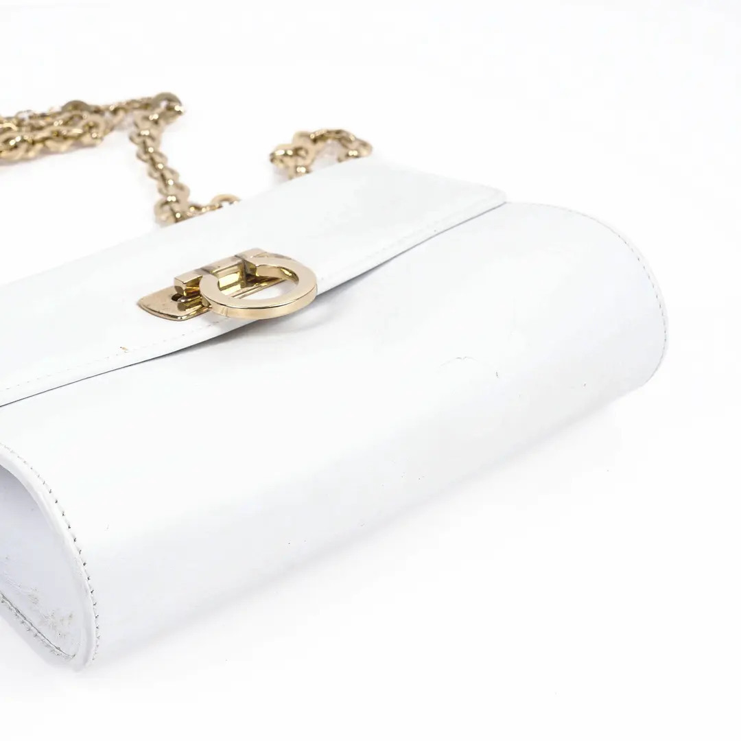 Salvatore Ferragamo Gancini White Leather Shoulder Bag