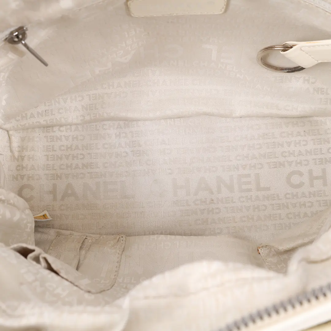 Chanel Chocolate Bar White Leather Shoulder Bag