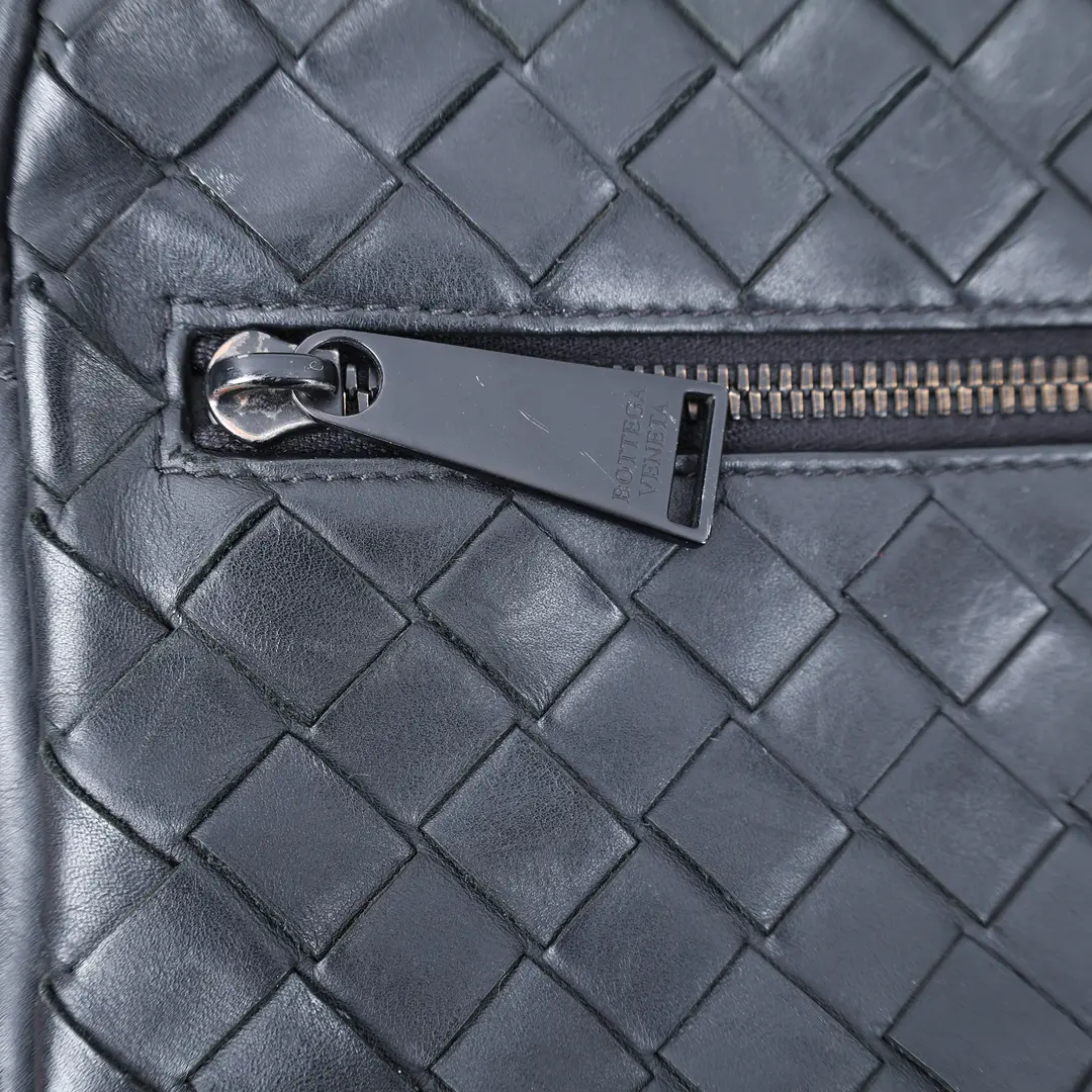 Bottega Veneta Intrecciato Black Leather Belt Bag