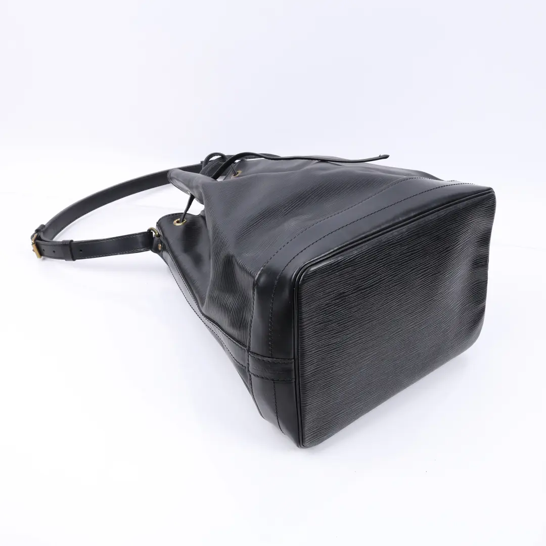 Louis Vuitton Noe Black Epi Leather Shoulder Bag