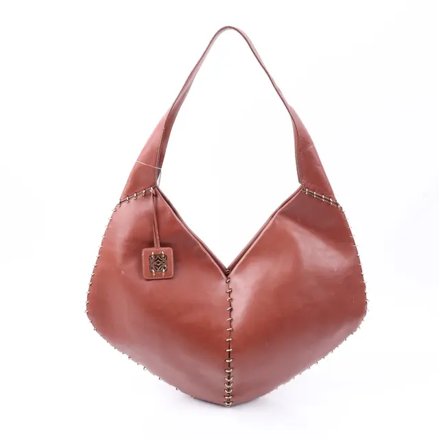 product shot — Loewe