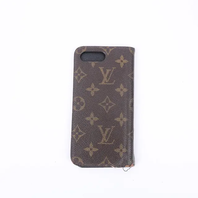 product shot — Louis Vuitton