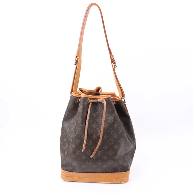 product shot — Louis Vuitton