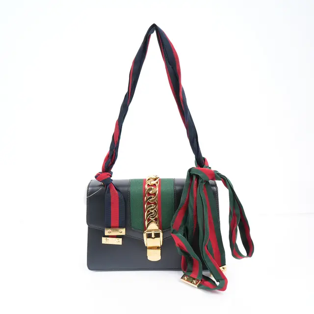 product shot — Gucci