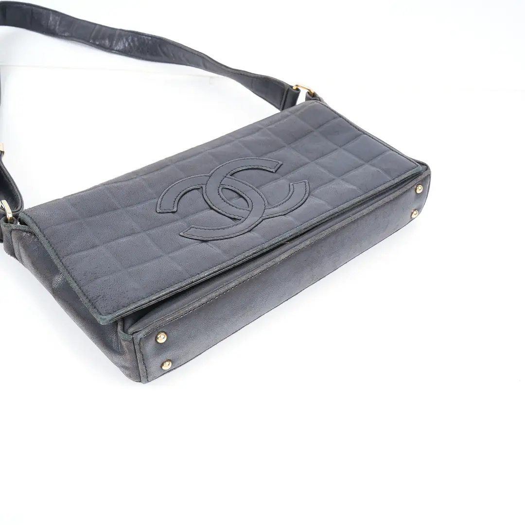 Chanel Chocolate Bar Black Leather Shoulder Bag