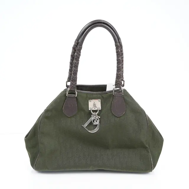 product shot — Christian Dior