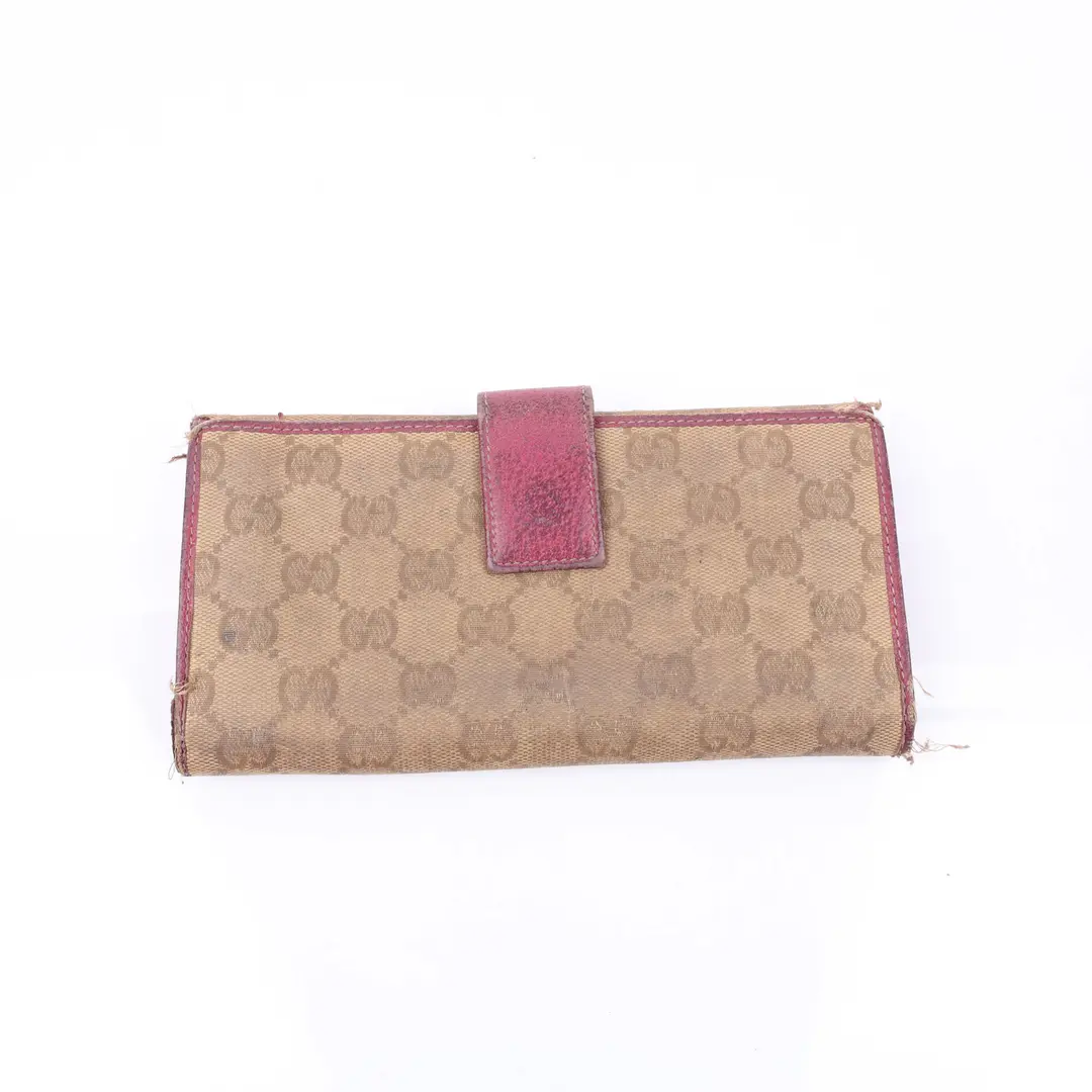 Gucci Metal Bar Pink GG Canvas Wallet