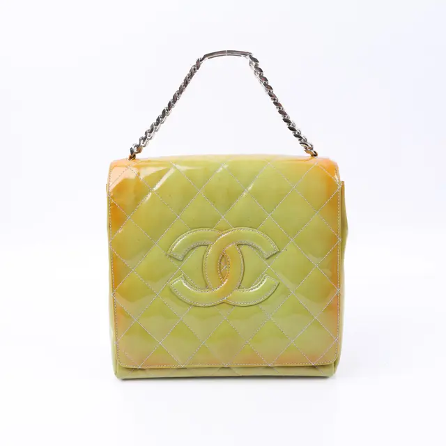 product shot — Chanel