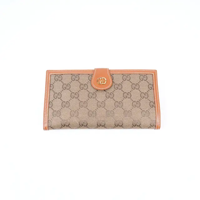 product shot — Gucci