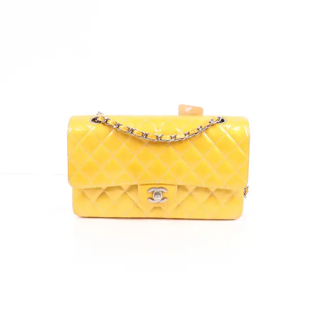 product shot — Chanel