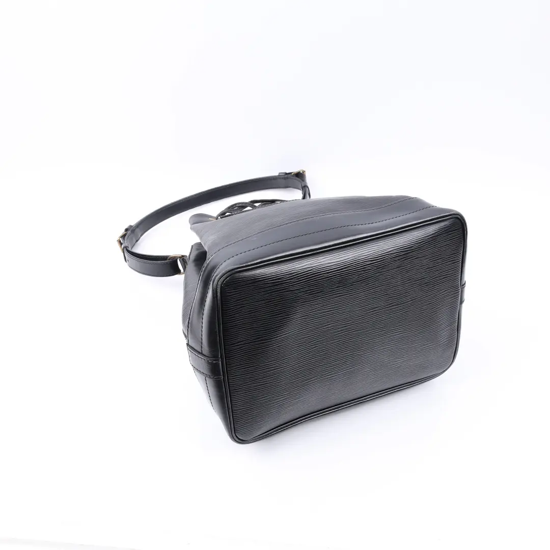 Louis Vuitton Noe Black Epi Leather Shoulder Bag