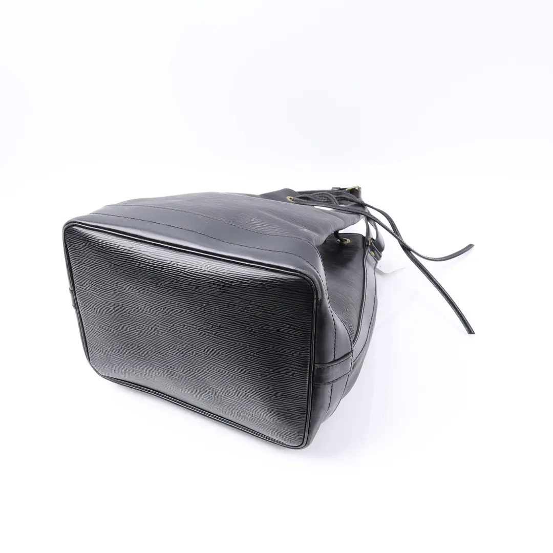 Louis Vuitton Noe Black Epi Leather Shoulder Bag