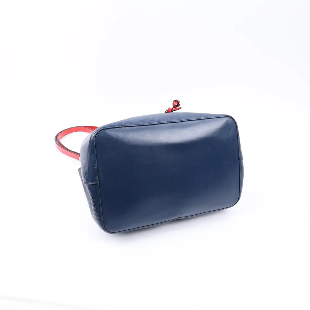 Louis Vuitton NeoNoe BB Blue Epi Leather Bucket Bag