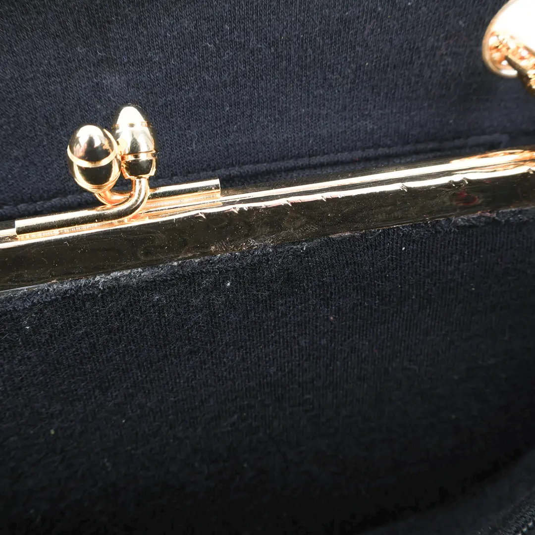 Chanel Chevron Kiss Lock Black Jersey Shoulder Bag