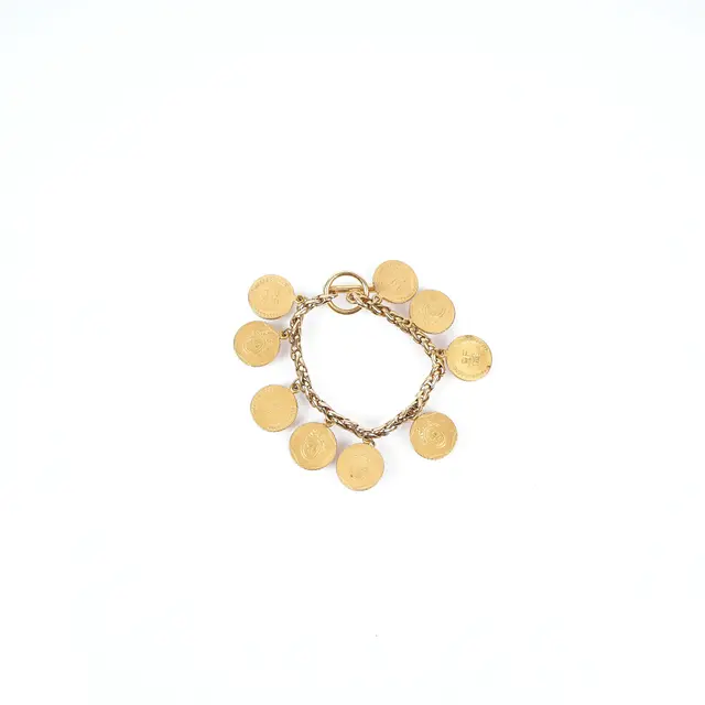 product shot — Christian Dior