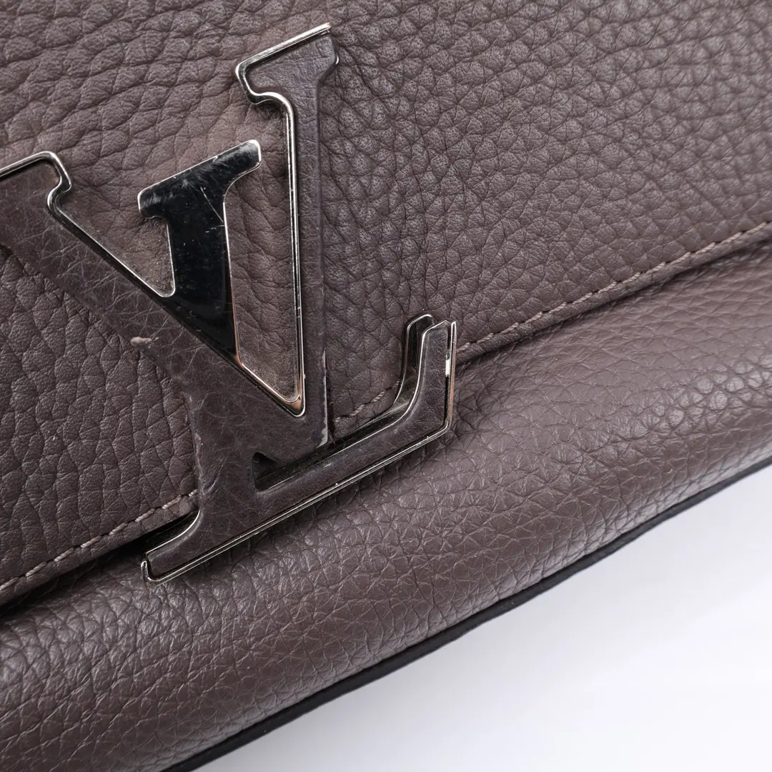 Louis Vuitton Lockme II Gray Leather Shoulder Bag