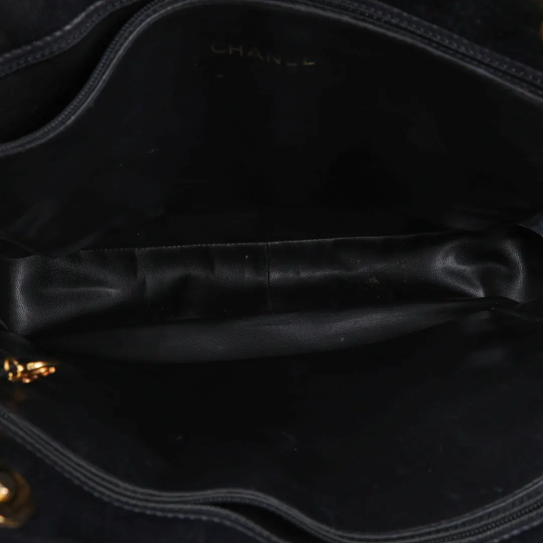 Chanel Vintage CC Turnlock Black Lambskin Shoulder Bag