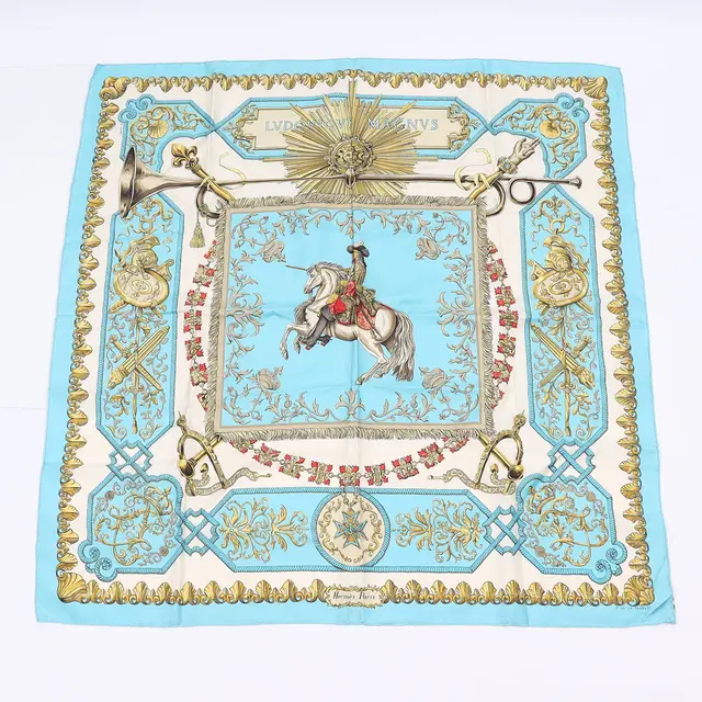 product shot — Hermes