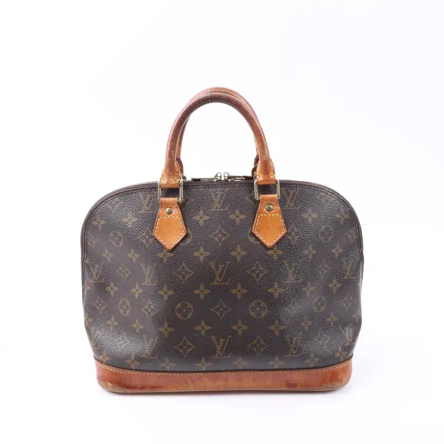 product shot — Louis Vuitton